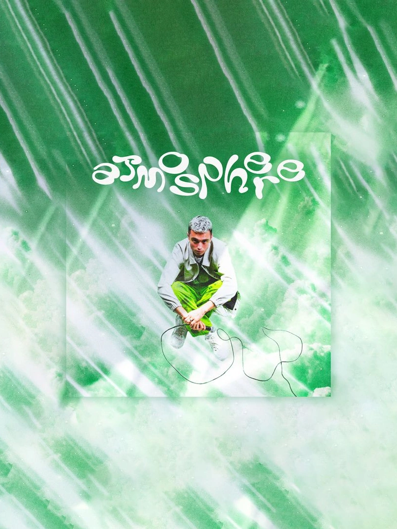 Green vicxvers cover artwork featuring Víctor Recio Rodríguez seated with a microphone cable.